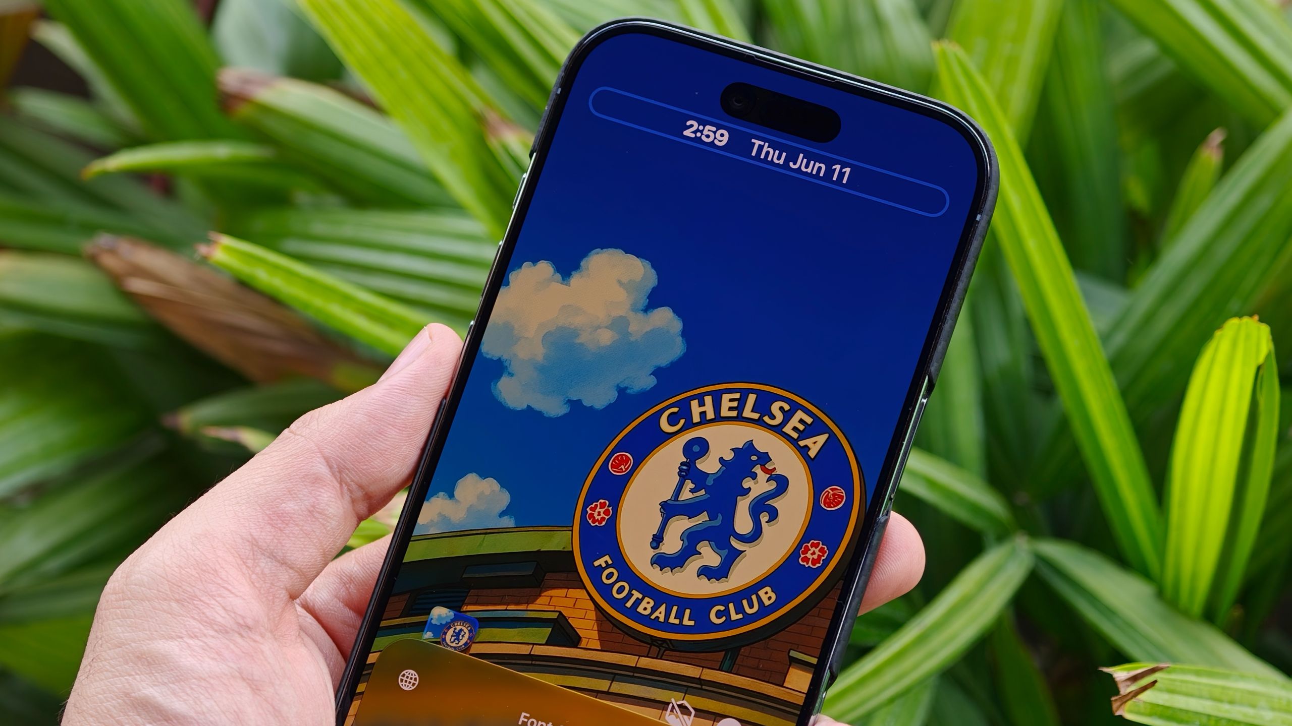 Mastering Your iPhone Lock Screen: A Comprehensive Guide to iOS 27 Customization