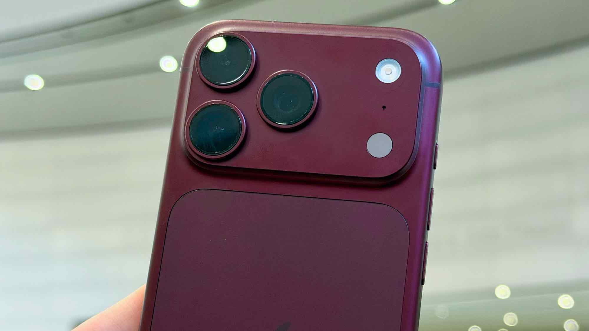 iPhone 18 Pro and Pro Max Battery Capacities Revealed: iFixit Teardown Uncovers Official Specs