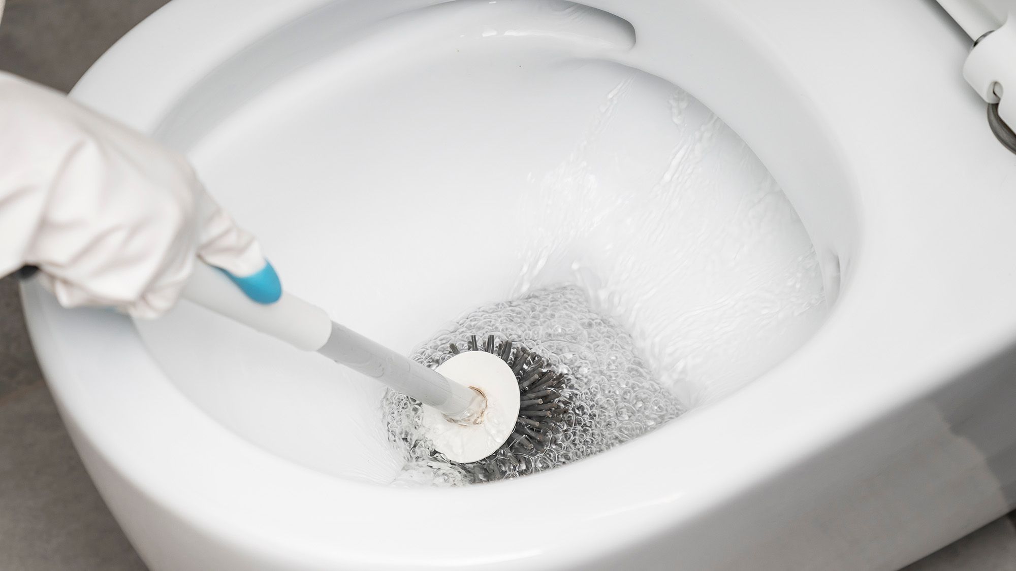 Stop Scrubbing: The Secret Kitchen Staple That Lets Your Toilet Clean Itself